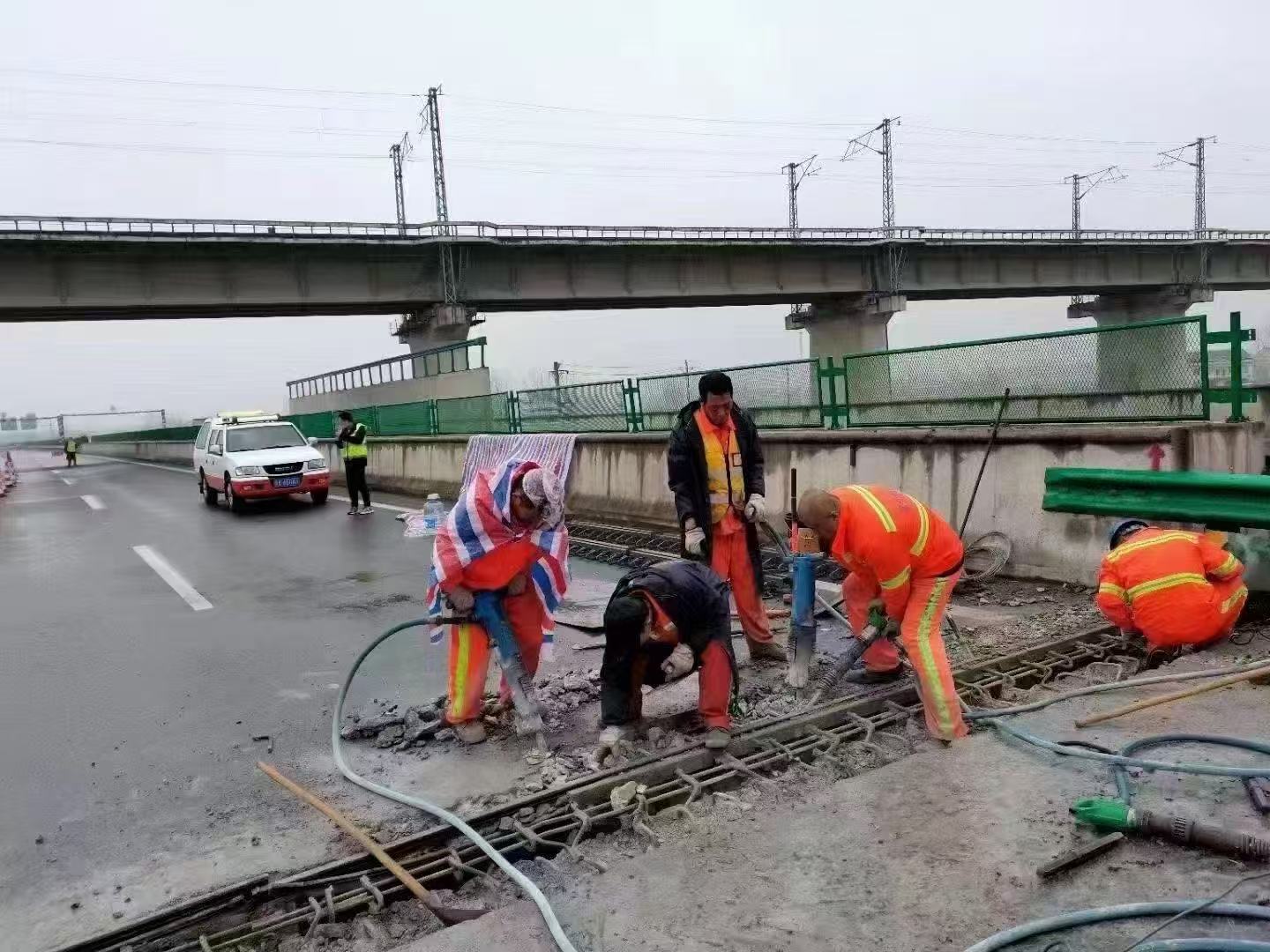 西岗桥梁伸缩缝抢修料